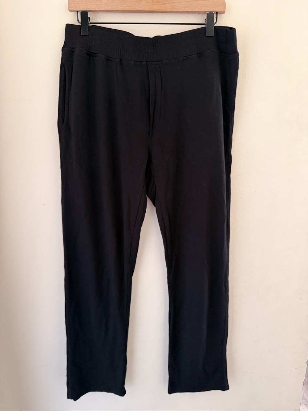 Bleusalt Malibu The Straight Leg Pant Black Modal Fleece Elastic Waist Size 3